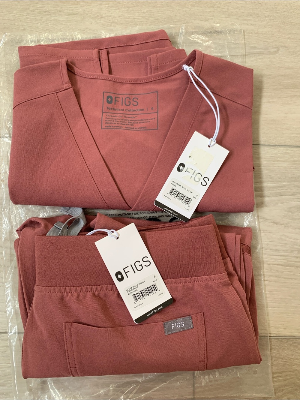 Figs Mauve One-Pocket Scrub Top